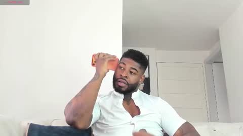 Makonnen online show from 07/28/26, 10:42
