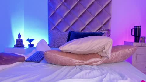 Call Me  Mala   online show from 12/11/24, 01:37