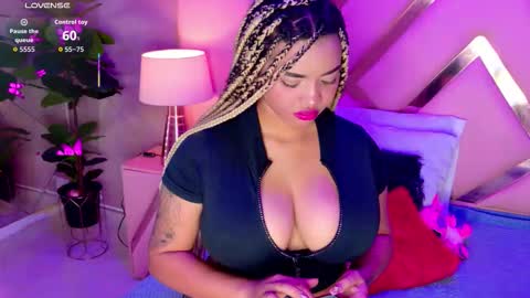 Snapshot of malaikabrown chatting on 01/17/26, 04:28 online show from 01/17/26, 04:28