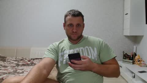 Snapshot of malchyshka chatting on 12/05/24, 04:34 malchyshka online show from 12/05/24, 04:34