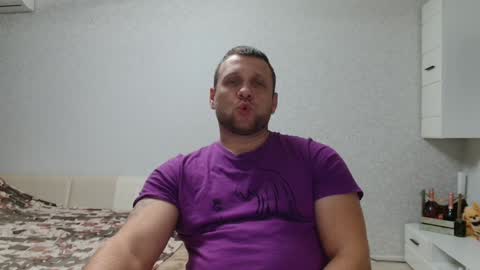 Snapshot of malchyshka chatting on 12/07/24, 11:29 malchyshka online show from 12/07/24, 11:29