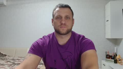 Snapshot of malchyshka chatting on 12/08/24, 11:57 malchyshka online show from 12/08/24, 11:57
