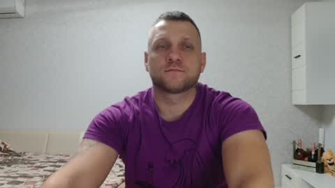 Snapshot of malchyshka chatting on 12/11/24, 08:58 malchyshka online show from 12/11/24, 08:58
