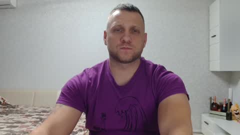 Snapshot of malchyshka chatting on 12/11/24, 12:02 malchyshka online show from 12/11/24, 12:02