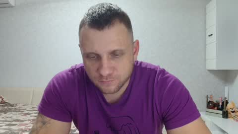 Snapshot of malchyshka chatting on 12/11/24, 03:37 malchyshka online show from 12/11/24, 03:37