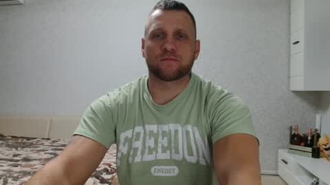 Snapshot of malchyshka chatting on 12/14/24, 05:47 malchyshka online show from 12/14/24, 05:47