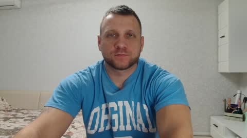 Snapshot of malchyshka chatting on 12/21/24, 08:28 malchyshka online show from 12/21/24, 08:28