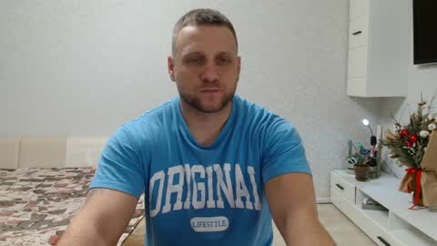 Snapshot of malchyshka chatting on 01/21/25, 04:37 malchyshka online show from 01/21/25, 04:37