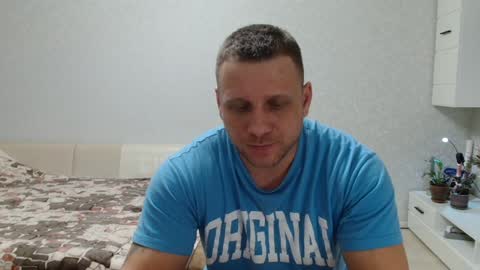 Snapshot of malchyshka chatting on 01/22/25, 08:28 malchyshka online show from 01/22/25, 08:28