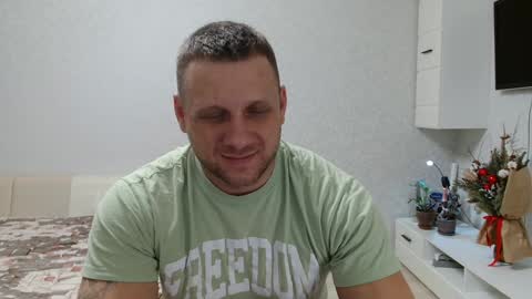 Snapshot of malchyshka chatting on 01/24/25, 02:30 malchyshka online show from 01/24/25, 02:30