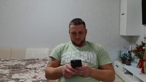 Snapshot of malchyshka chatting on 01/27/25, 06:09 malchyshka online show from 01/27/25, 06:09