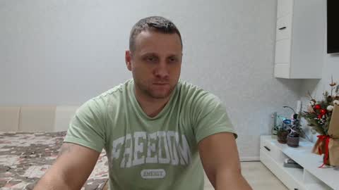 Snapshot of malchyshka chatting on 01/28/25, 03:14 malchyshka online show from 01/28/25, 03:14