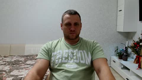 Snapshot of malchyshka chatting on 01/29/25, 01:07 malchyshka online show from 01/29/25, 01:07