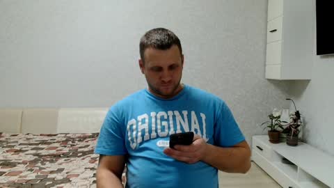 Snapshot of malchyshka chatting on 02/05/25, 12:38 malchyshka online show from 02/05/25, 12:38