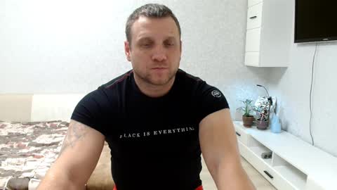Snapshot of malchyshka chatting on 02/15/25, 12:43 malchyshka online show from 02/15/25, 12:43