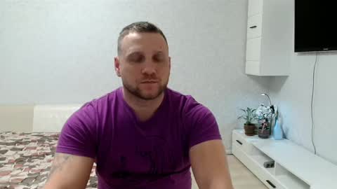 Snapshot of malchyshka chatting on 02/20/25, 12:15 malchyshka online show from 02/20/25, 12:15