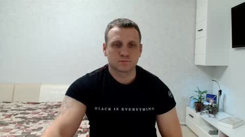 Snapshot of malchyshka chatting on 03/11/25, 12:39 malchyshka online show from 03/11/25, 12:39