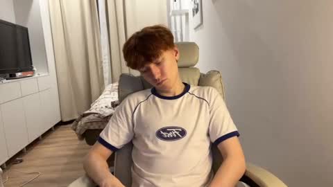 Snapshot of malcolm_yang chatting on 11/12/25, 03:34 Tom and Mark 3 online show from 11/12/25, 03:34