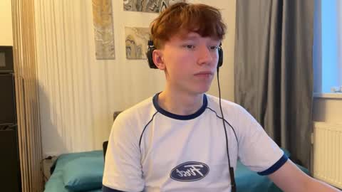 Snapshot of malcolm_yang chatting on 12/01/25, 10:53 Tom and Mark 3 online show from 12/01/25, 10:53