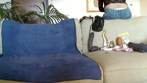 Snapshot of male_in_stockings chatting on 01/01/25, 11:38 Sissy in stockings online show from 01/01/25, 11:38