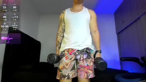 Snapshot of male_pussy chatting on 10/16/25, 06:09 ADAM online show from 10/16/25, 06:09