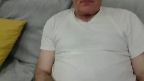 Snapshot of male_toy chatting on 03/10/26, 09:09 male_toy online show from 03/10/26, 09:09