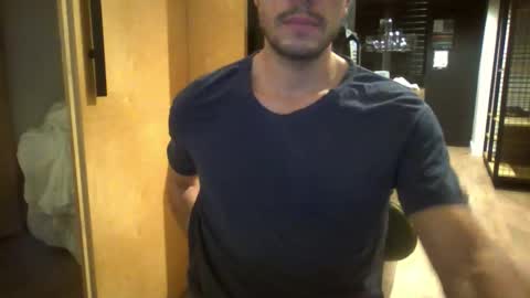 Snapshot of maleboyz chatting on 10/14/25, 06:42 Boybi online show from 10/14/25, 06:42