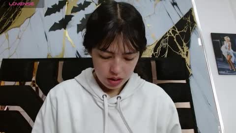 malejacs01 online show from 12/02/25, 11:37