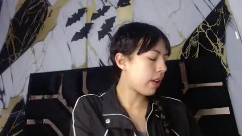 malejacs01 online show from 12/15/25, 11:14