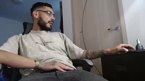 Snapshot of malek_xarx chatting on 06/06/26, 02:38 malek_xarx online show from 06/06/26, 02:38