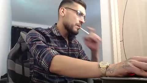 Snapshot of malek_xarx chatting on 07/15/26, 05:02 malek_xarx online show from 07/15/26, 05:02