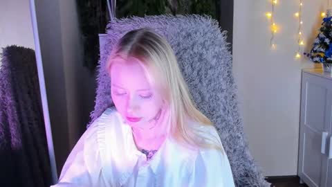 Malena online show from 12/27/24, 10:12