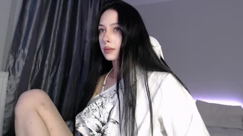 Snapshot of malenkiykamen chatting on 01/08/26, 03:36 piu online show from 01/08/26, 03:36