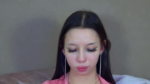 Malialandre online show from 02/16/25, 01:58