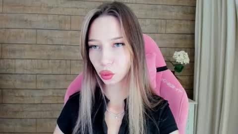 Malialandre online show from 09/10/25, 04:18