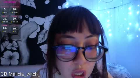 Mar  Alicia     Rosie  v A L I C I A W I T C -  Meg Cherie online show from 12/23/25, 04:43