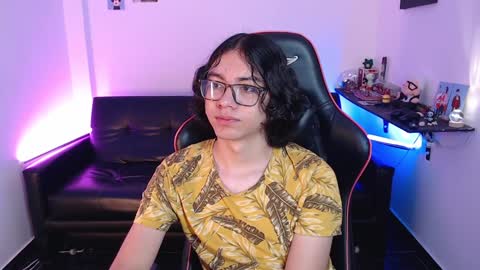 Snapshot of malik_harrison_ chatting on 01/10/25, 12:06 Malik online show from 01/10/25, 12:06