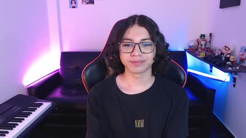 Snapshot of malik_harrison_ chatting on 02/06/25, 05:09 Malik online show from 02/06/25, 05:09