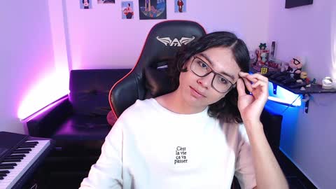 Snapshot of malik_harrison_ chatting on 02/08/25, 05:18 Malik online show from 02/08/25, 05:18