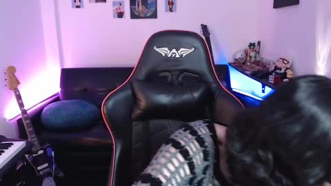 Snapshot of malik_harrison_ chatting on 03/11/25, 03:34 Malik online show from 03/11/25, 03:34