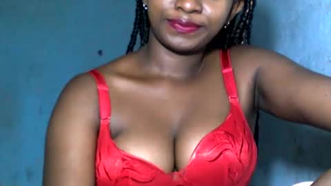 malinah01 online show from 12/12/24, 03:27