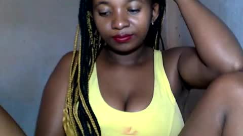 malinah01 online show from 01/12/25, 09:30