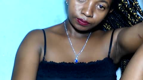 malinah01 online show from 01/21/25, 09:46