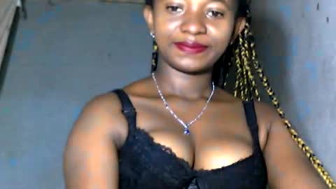 malinah01 online show from 01/24/25, 01:47