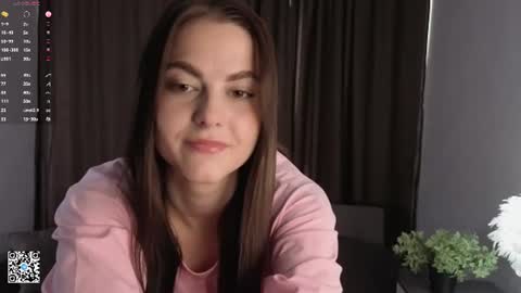 Mia online show from 06/24/26, 04:33