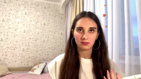 Lory online show from 11/20/25, 01:33