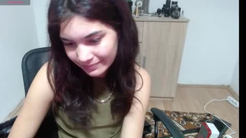 Snapshot of mallorymyers chatting on 11/09/25, 07:12 mallorymyers online show from 11/09/25, 07:12