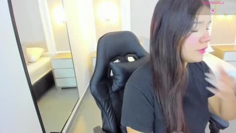 M A L U online show from 10/01/25, 03:01