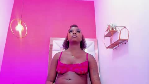 Snapshot of malu_hot69 chatting on 05/24/26, 03:39 Malu online show from 05/24/26, 03:39