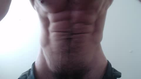 Snapshot of maluma4you chatting on 03/27/26, 04:40 maluma4you online show from 03/27/26, 04:40